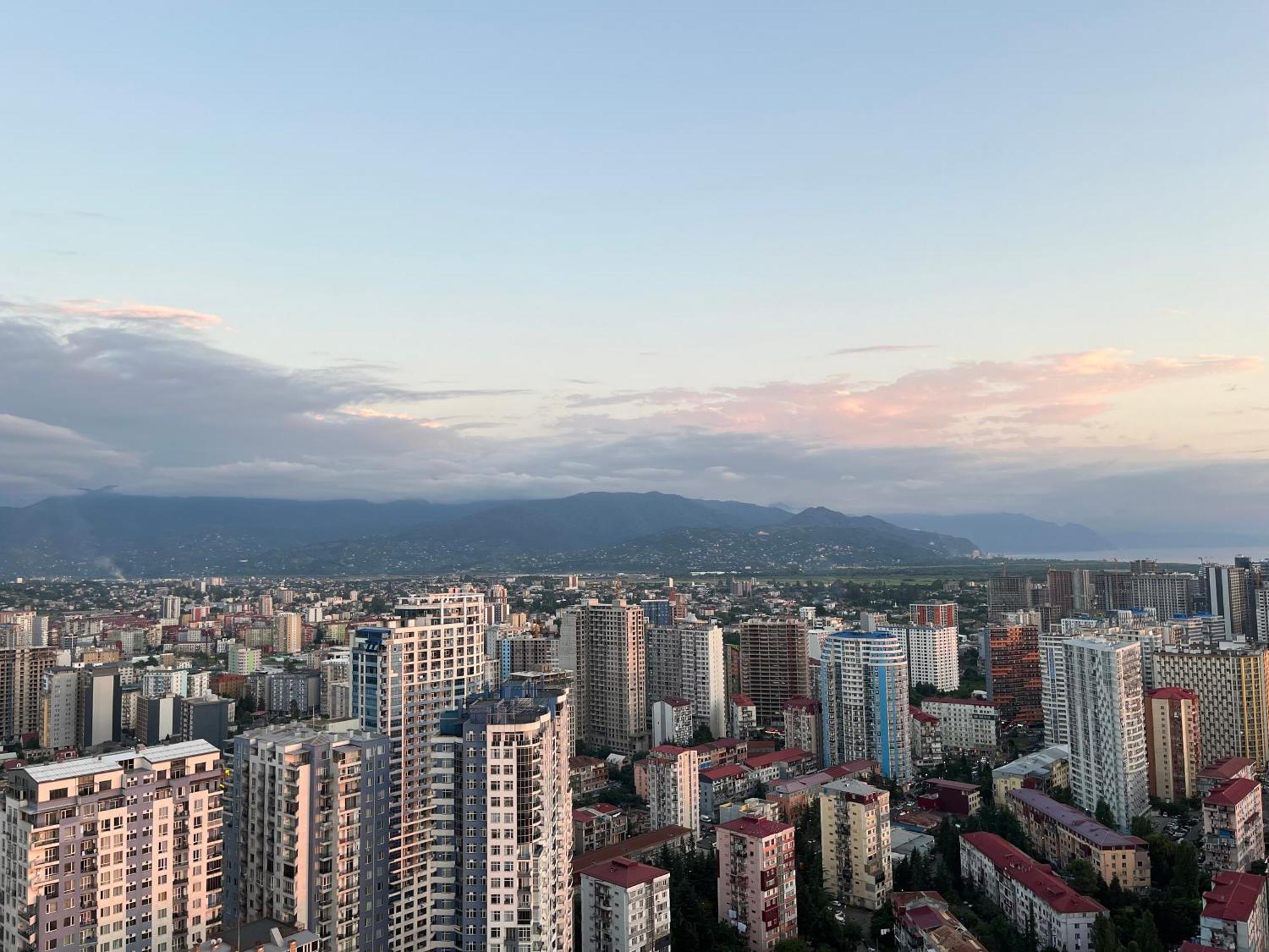 Orbi City Sun Tower 43 Floor บาทูมิ ภายนอก รูปภาพ