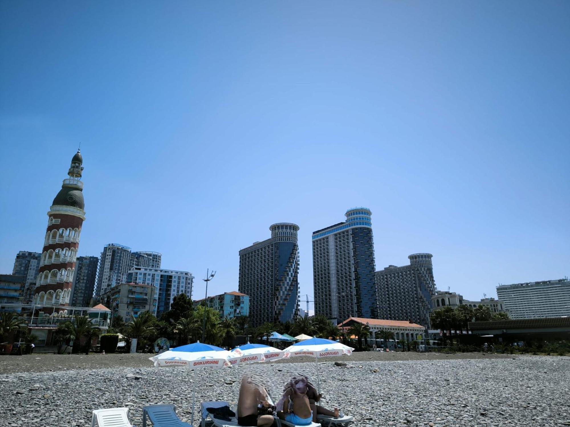 Orbi City Sun Tower 43 Floor บาทูมิ ภายนอก รูปภาพ